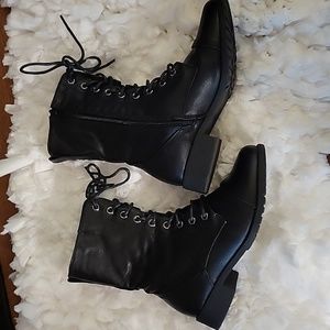 Forever Link Jalen 88 black round toe military laceup ankle combat boot 6.5 NEW…